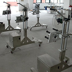 චයිනා හොට් සේල් HAY200 ස්වයංක්‍රීය ජල බෝතල් ලේබල් කිරීමේ යන්ත්‍රය