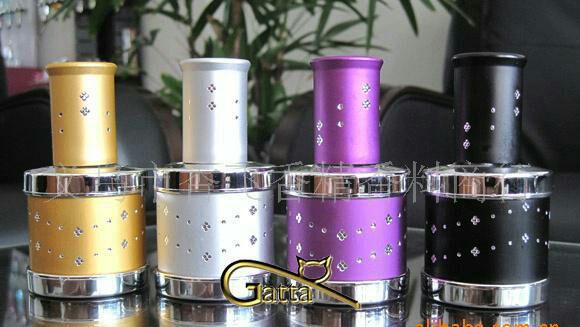 SUS304 ආර්ථිකය 20-90 ලේබල් උස සඳහා ස්වයංක්‍රීය තක්කාලි සෝස් බෝතල් වෑල් ලේබල් කිරීමේ යන්ත්‍රය