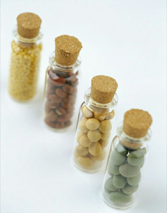 බුද්ධිමත් පාලනය SUS304 ආර්ථිකය ස්වයංක්‍රීය කුඩා වට බෝතල් කුප්පි ලේබල් කිරීමේ යන්ත්‍රය