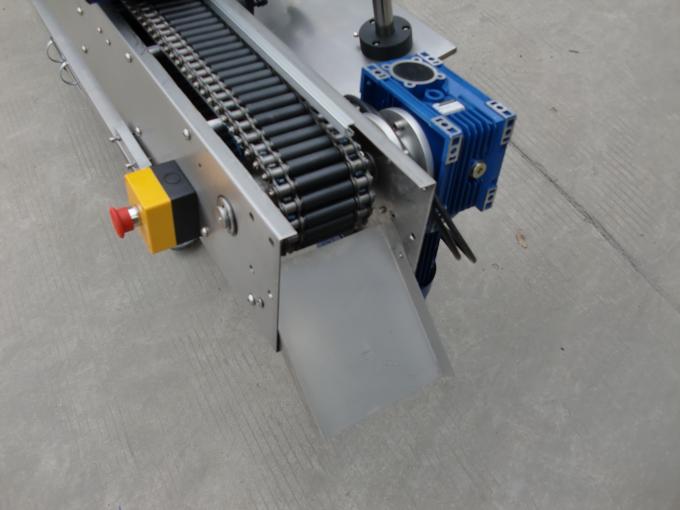 12-25mm විෂ්කම්භය වටකුරු බෝතලය ස්වයං ඇලවුම් ස්ටිකර් තොල් සැරයටි ආලේපන සඳහා ස්වයංක්‍රීය ලේබල් කිරීමේ යන්ත්‍රය