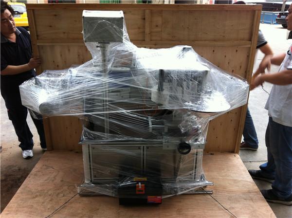 වර්ග මීටර් / වට / පැතලි ජල බෝතල් සඳහා මීටර් 45 / අවම වේග ස්ටිකර් ලේබල් අයදුම්කරු