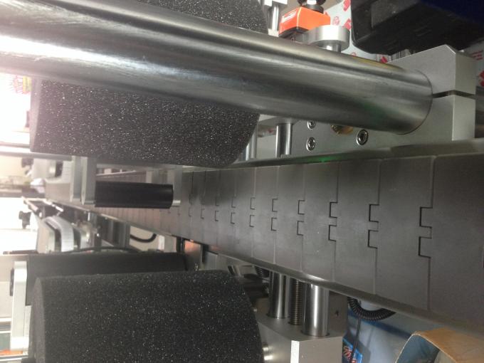 බියර් බෝතල් ලේබල් අයදුම්කරු, ස්වයංක්‍රීය ලේබල් යන්ත්‍ර 330mm රෝල් විෂ්කම්භය