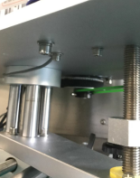 CE සහතිකය සහිත ඉහළ බෝතල් ස්වයංක්‍රීය බෝතල් ලේබල් යන්ත්‍රය