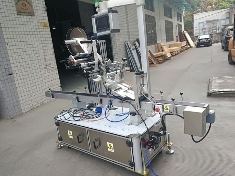 තුණ්ඩ මල්ල සඳහා චයිනා ස්ටිකර් ඉහළ ලේබල් කිරීමේ යන්ත්‍රය විදුලි ධාවක වර්ගයේ සැපයුම්කරු